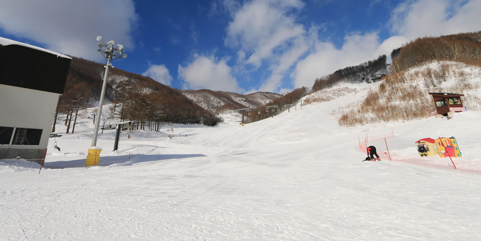 スキー場へのアクセス抜群